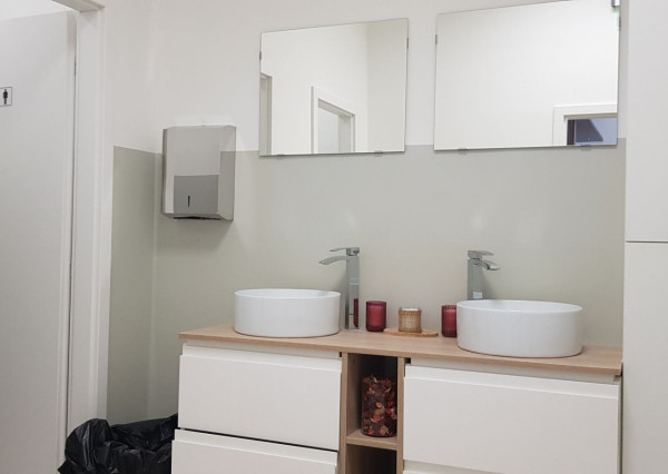 Prenajmem modernú kompletne zariadenú reštauráciu v Nitre.