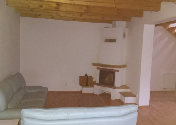 Predám krásny rodinný dom v Topoľčanoch