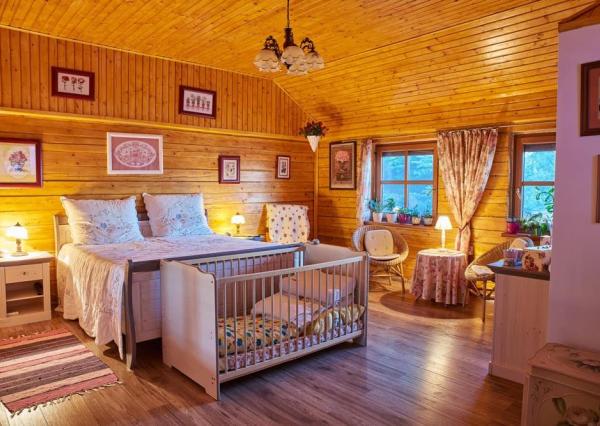 Na predaj pekná chata od TK vzdialená len 300m, Podhájska