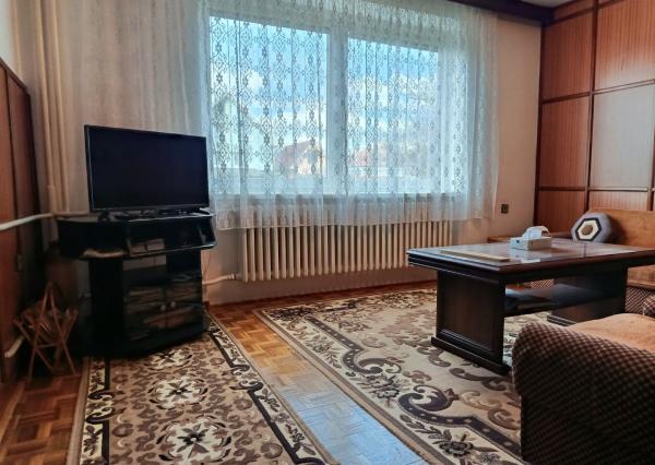 Predaj veľkého RD s 30 árovým pozemkom.