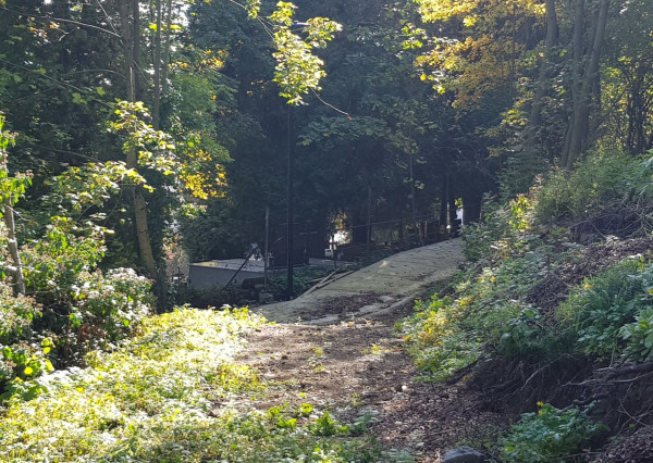 Predám stavebný pozemok na RD v Banskej Štiavnici.