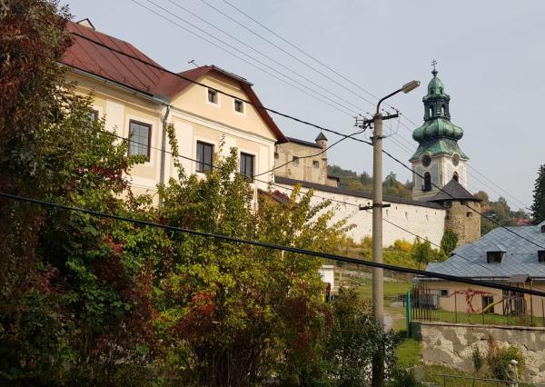 Predám zabehnutú reštauráciu v Banskej Štiavnici.