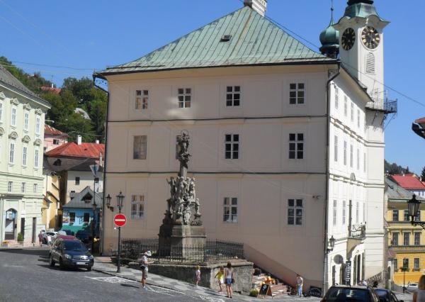 Predám zabehnutú reštauráciu v Banskej Štiavnici.