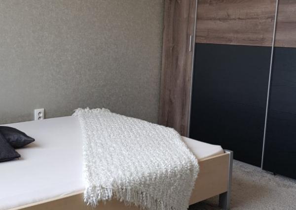 Predám RD Nitra - Janíkovce, komplet zariadený 280000.-