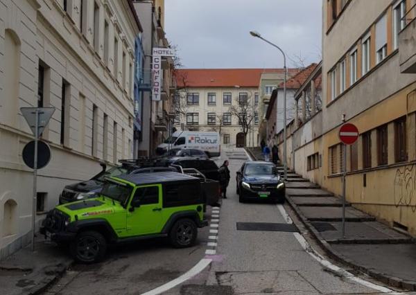 Prenajmem obchodno - kancelárske priestory v Nitre  55m2 - 550.-/mes.