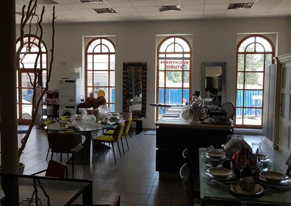 Predám polyfunkčný objekt Nitra vhodný na všetky činnosti.