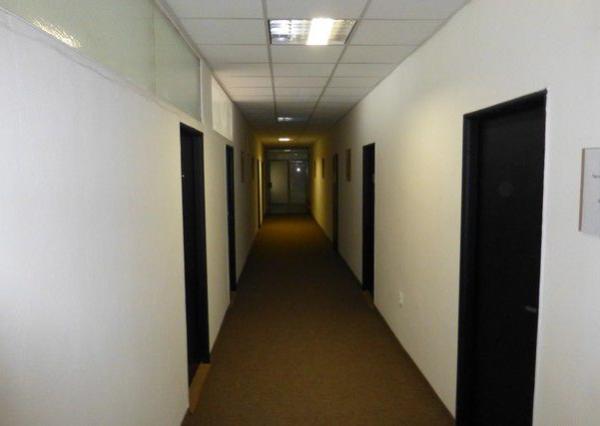 Kancelárske priestory pri OC Vivo na prenájom - od 13 m2, Pluhová ul.