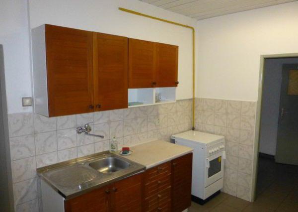 Kancelárske priestory pri OC Vivo na prenájom - od 13 m2, Pluhová ul.