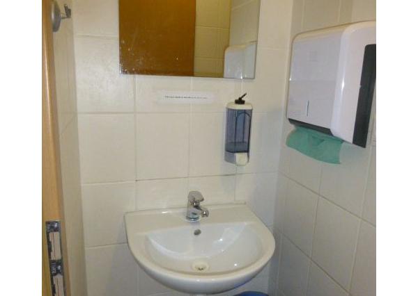 Klimatizovaná kancelária na prenájom - 39,42 m2, Slovnaftská ul.