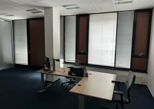 Na prenájom reprezentatívne kancelárske priestory v budove Omnipolis.