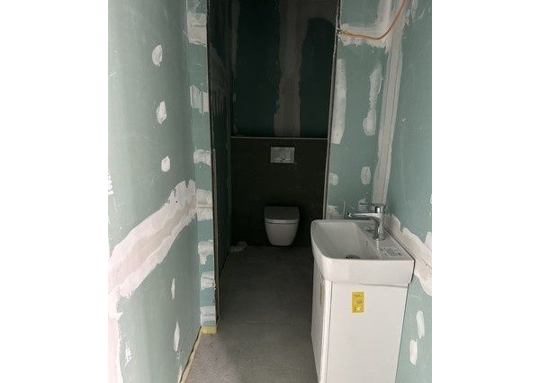 Kancelárske priestory s voliteľnou dispozíciou a skladom na prenájom - od 150 m2, Elektrárenská ul.