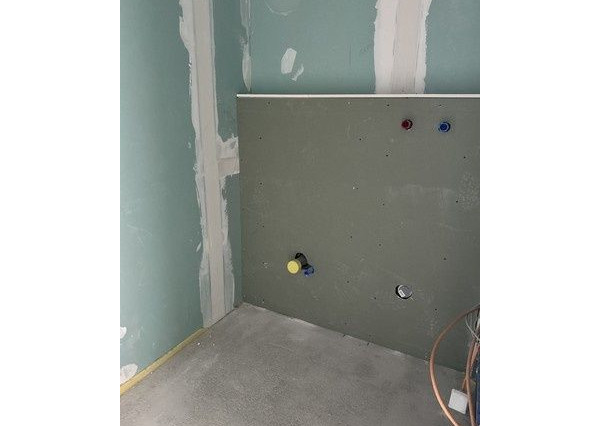 Kancelárske priestory s voliteľnou dispozíciou a skladom na prenájom - od 150 m2, Elektrárenská ul.