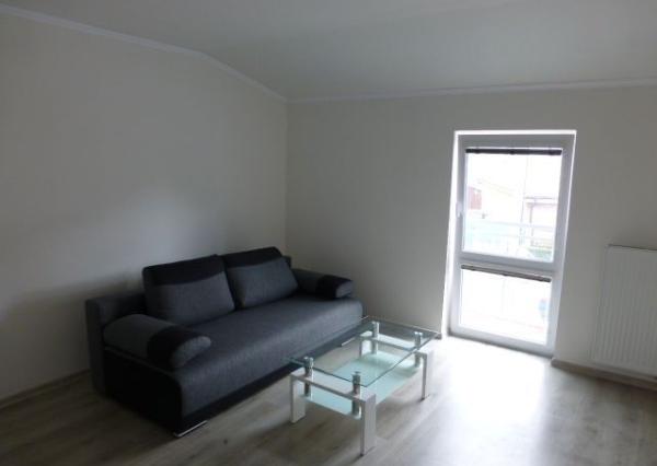 Na prenájom zrekonštruovaný kancelársky priestor o výmere 85 m2 s vlastným vstupom.