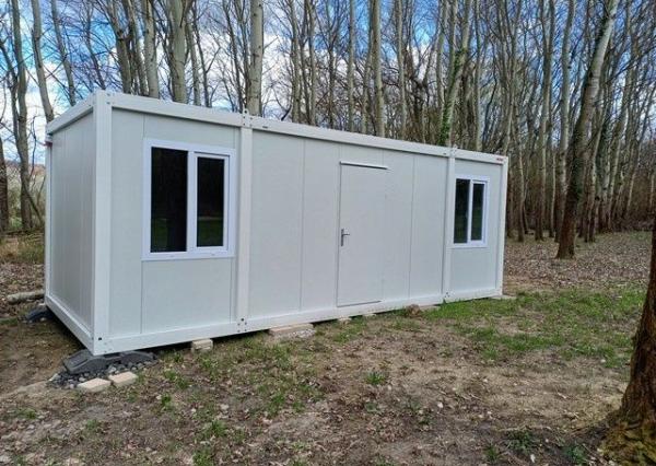 Na prenájom pekný pozemok vhodný pre voľno časové aktivity.