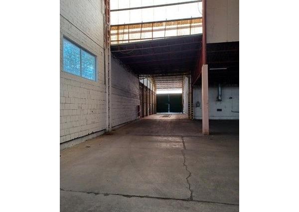 Na prenájom skladovacie haly s výmerami 640 m2, 2.256 m2 a 3.430 m2 v obci Zohor.