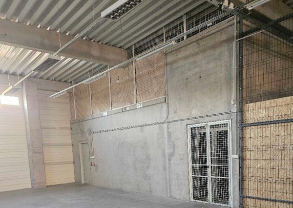 Vykurované skladové priestory na prenájom - 27 m2, ul. Stará Vajnorská