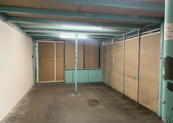 Menšie skladové priestory na prenájom - od 2 m2 do 52 m2, ul. Stará Vajnorská.