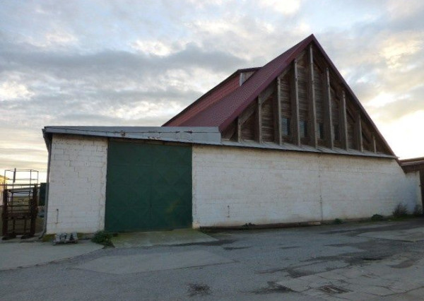 Skladovacia hala na prenájom - 1.590 m2, Staničná ul., Zohor.