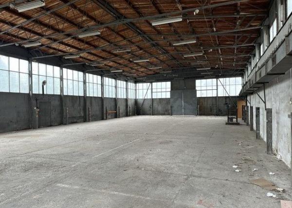 Skladovacia hala s priamym vstupom na prenájom - 533 m2, Kukučínova ul.