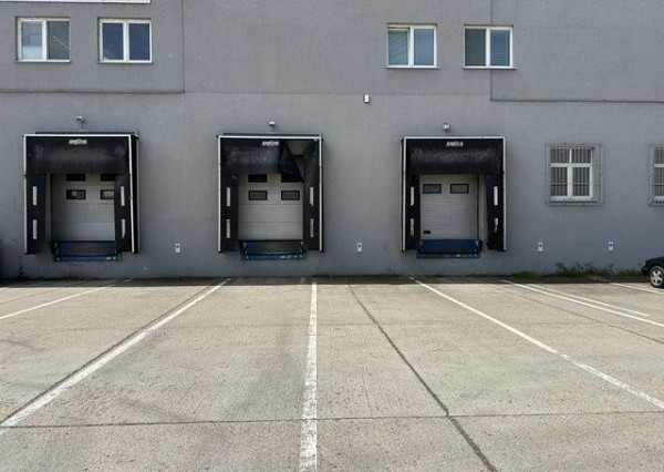 Vykurovaný sklad so zázemím na prenájom. Možnosť rozdelenia. - 8.600 m2, Rača