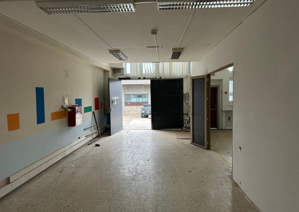 Vykurovaný skladový priestor na prenájom - 550 m2, Púchovská ul.