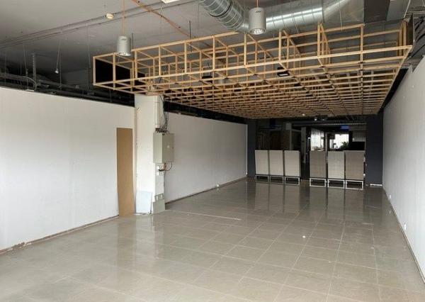 Obchodné priestory so zvýhodneným nájomným na prenájom - od 150 m2, Račianska ul.