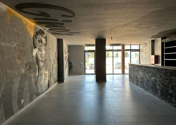 Obchodný priestor v novostavbe bytového domu na prenájom - 119 m2, ul. Závodu Matador.