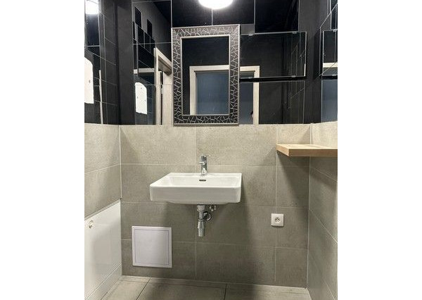 Obchodný priestor v novostavbe bytového domu na prenájom - 119 m2, ul. Závodu Matador.