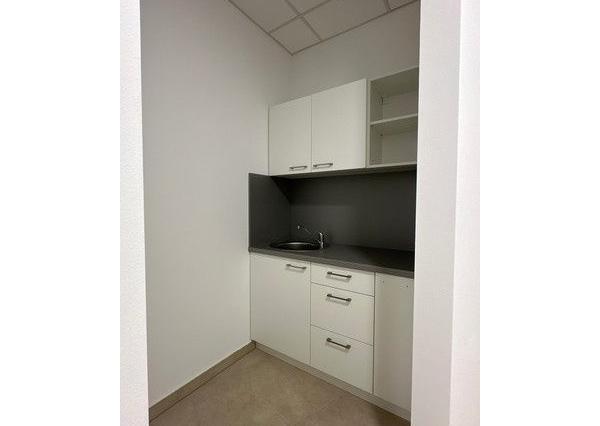 Na prenájom nebytový priestor v projekte Rínok Rača – 45 m²