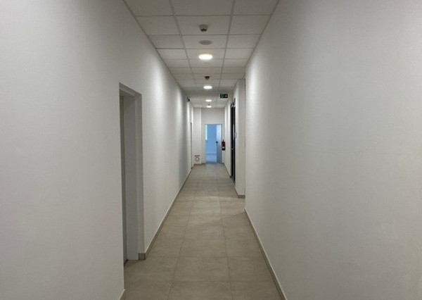 Na prenájom nebytový priestor v projekte Rínok Rača – 72 m²