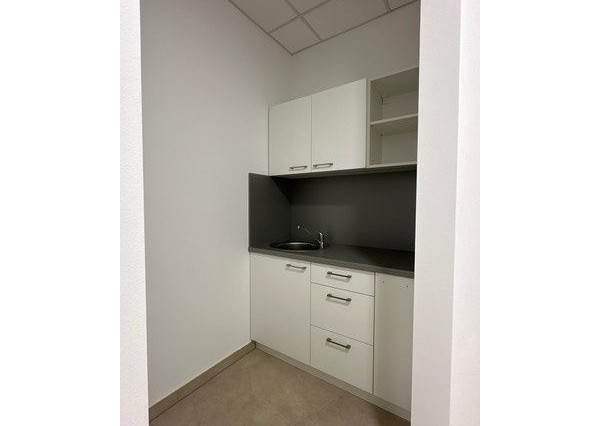 Na prenájom nebytový priestor v projekte Rínok Rača – 72 m²