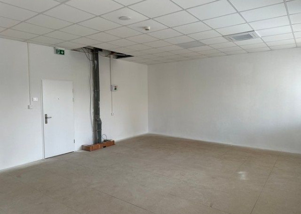 Na prenájom nebytový priestor v projekte Rínok Rača – 148 m²