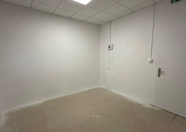Na prenájom nebytový priestor v projekte Rínok Rača – 148 m²