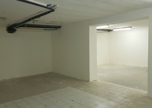 Prenajmem obchodné, komerčné priestory v Nitre na Zobore.