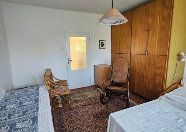 Na predaj rodinný dom v obci Ratnovce s krásnym  pozemkom 1202m2