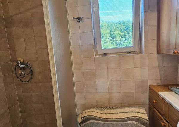 Na predaj rodinný dom v obci Ratnovce s krásnym  pozemkom 1202m2