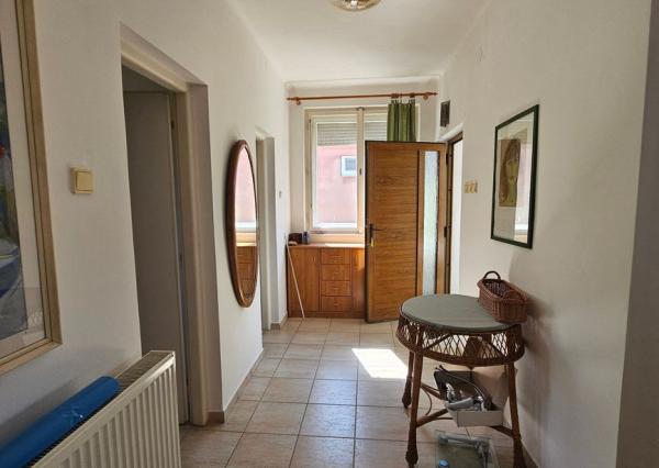 Na predaj rodinný dom v obci Ratnovce s krásnym  pozemkom 1202m2