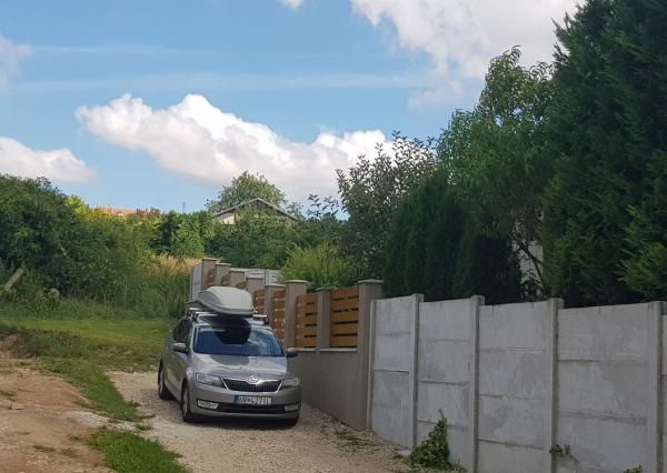 Predám stavebný pozemok Nitra - Lehota.