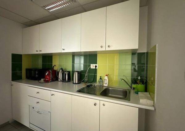 Reprezentatívne administratívne priestory na prenájom - od 18 m2, Košická ul.