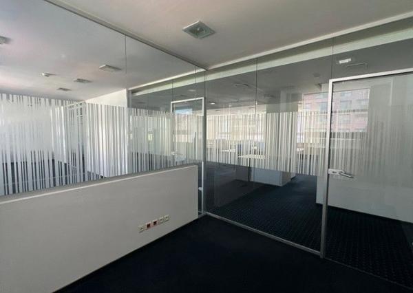 Uzavretý administratívny priestor na prenájom - 297 m2, Košická ul.