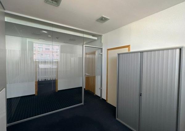 Uzavretý administratívny priestor na prenájom - 297 m2, Košická ul.