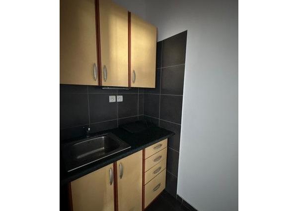 Uzavretý administratívny priestor na prenájom - 297 m2, Košická ul.