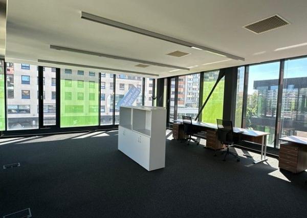 Reprezentatívny administratívny priestor na prenájom - 360 m2, Košická ul.
