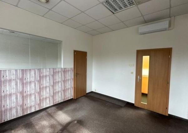 Administratívny priestor na prenájom - 43,05 m2, Tomášikova ul.