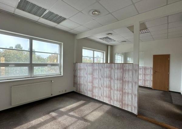 Administratívny priestor na prenájom - 43,05 m2, Tomášikova ul.
