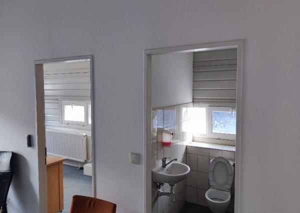 Priestor s umývadlom na prenájom - 14 m2, ul. Stará Vajnorská.