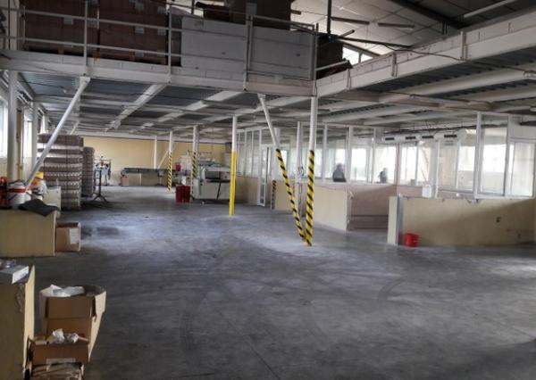 Predám výrobno-skladovací areál, 25km od NR, Obsolovce.