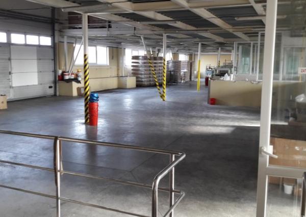 Predám výrobno-skladovací areál, 25km od NR, Obsolovce.