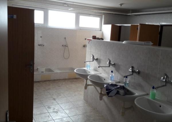 Predám výrobno-skladovací areál, 25km od NR, Obsolovce.