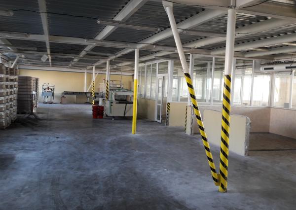 Predám výrobno-skladovací areál, 25km od NR, Obsolovce.